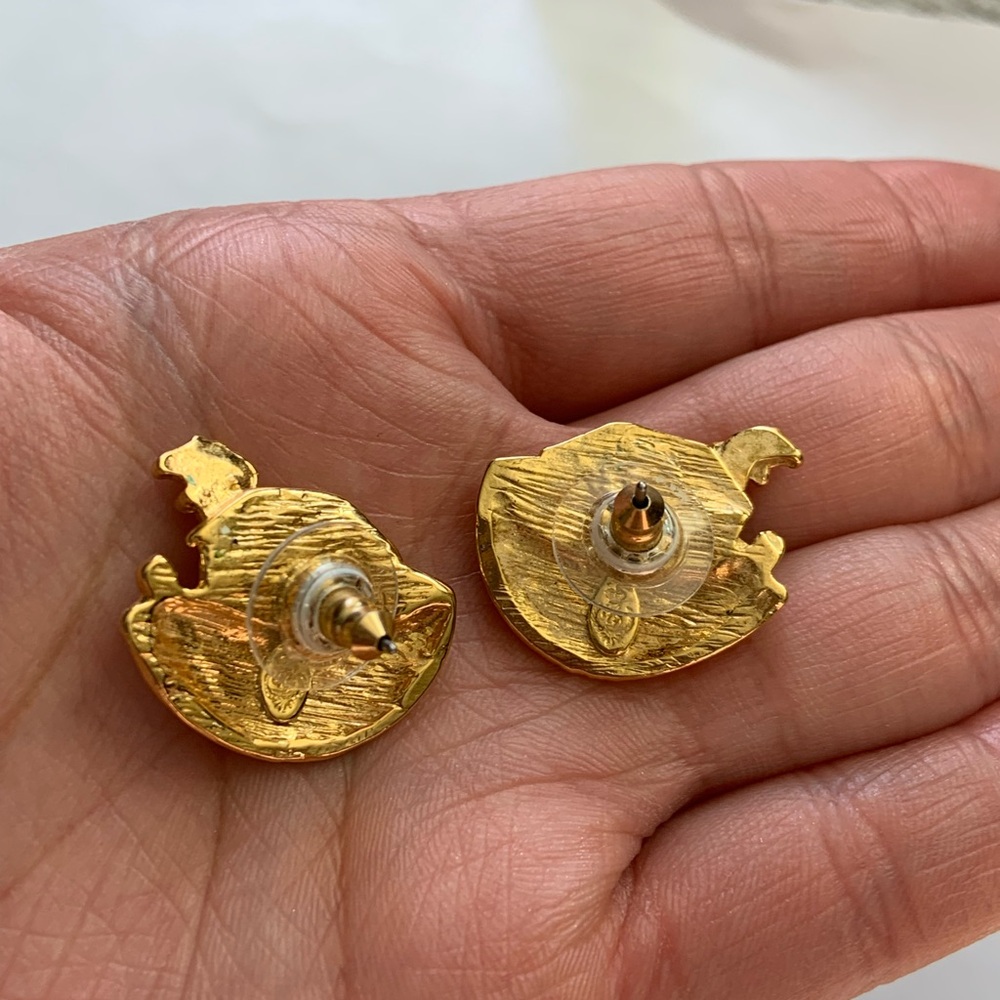 Premier Designs Gold Noah's Ark Brooch and Earrings Set - Picture 7 of 7